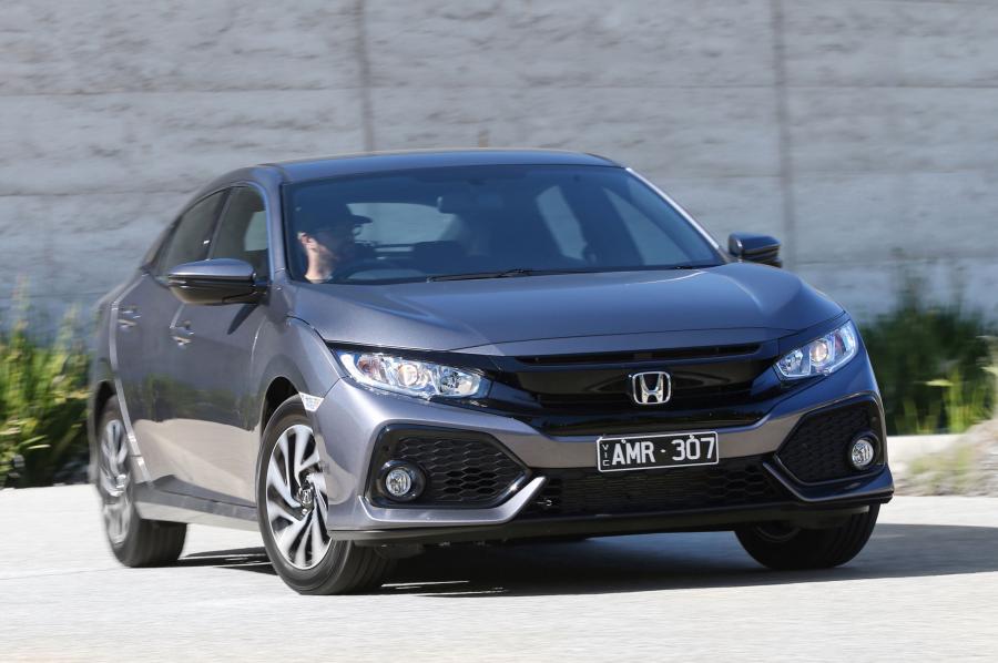  Honda Civic VTi-S Hatchback 2017 года  (AU) (фото 13 из 19)